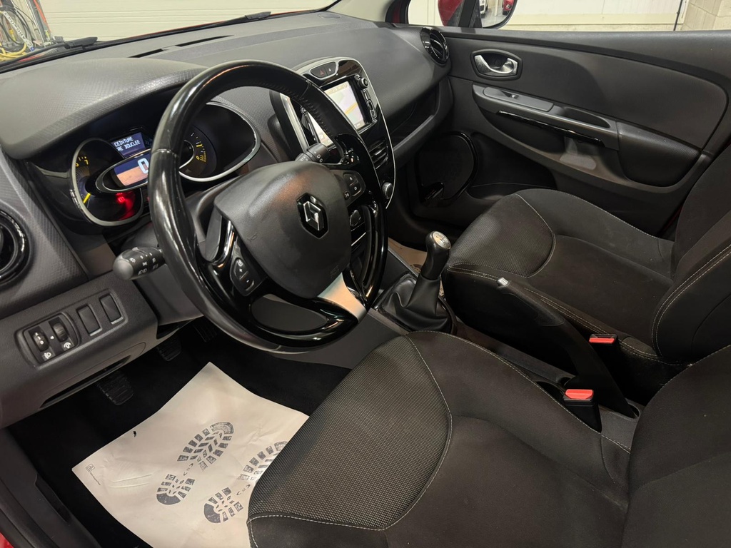 WhatsApp Image 2025-12-03 at 17.53.20 (10).jpeg