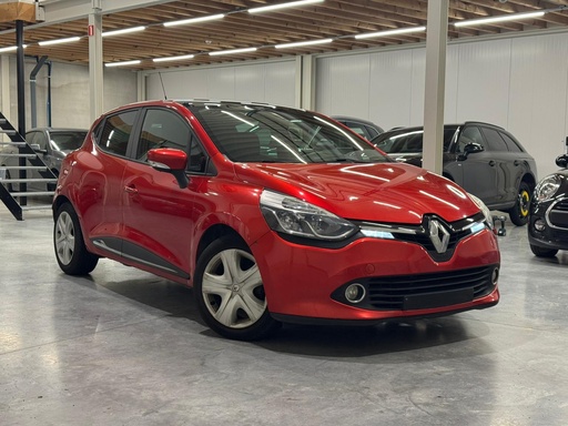 RENAULT CLIO 1.2i - Pano/Navi/Cruise